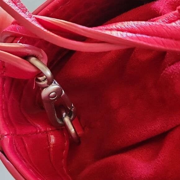 NWOT- Bucket Bag - Picture 6 of 8